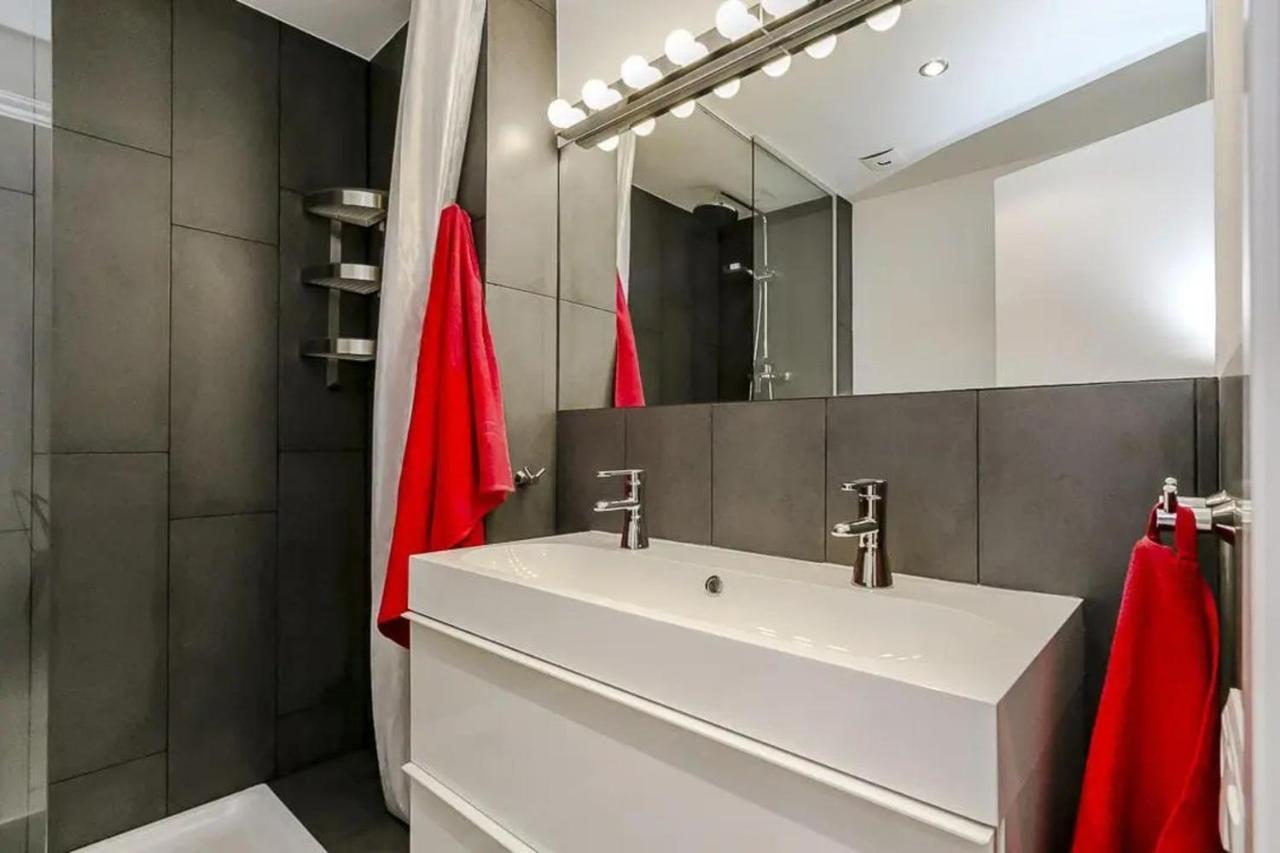 51Sam1021 - Modern Apartment Near Montjuic Barcelona Luaran gambar
